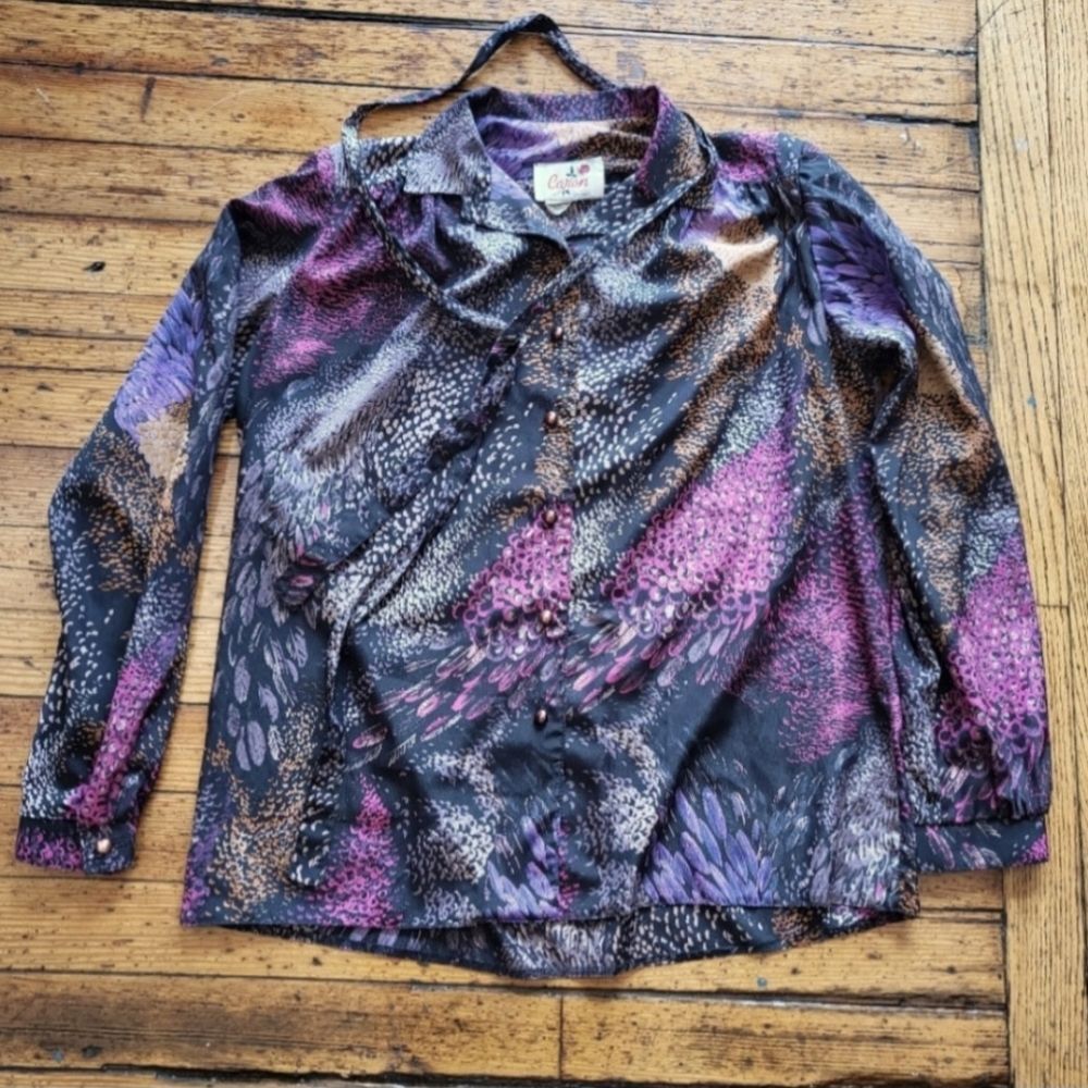 Caron Chicago Vintage Button Down‎ Tie Neck Blouse